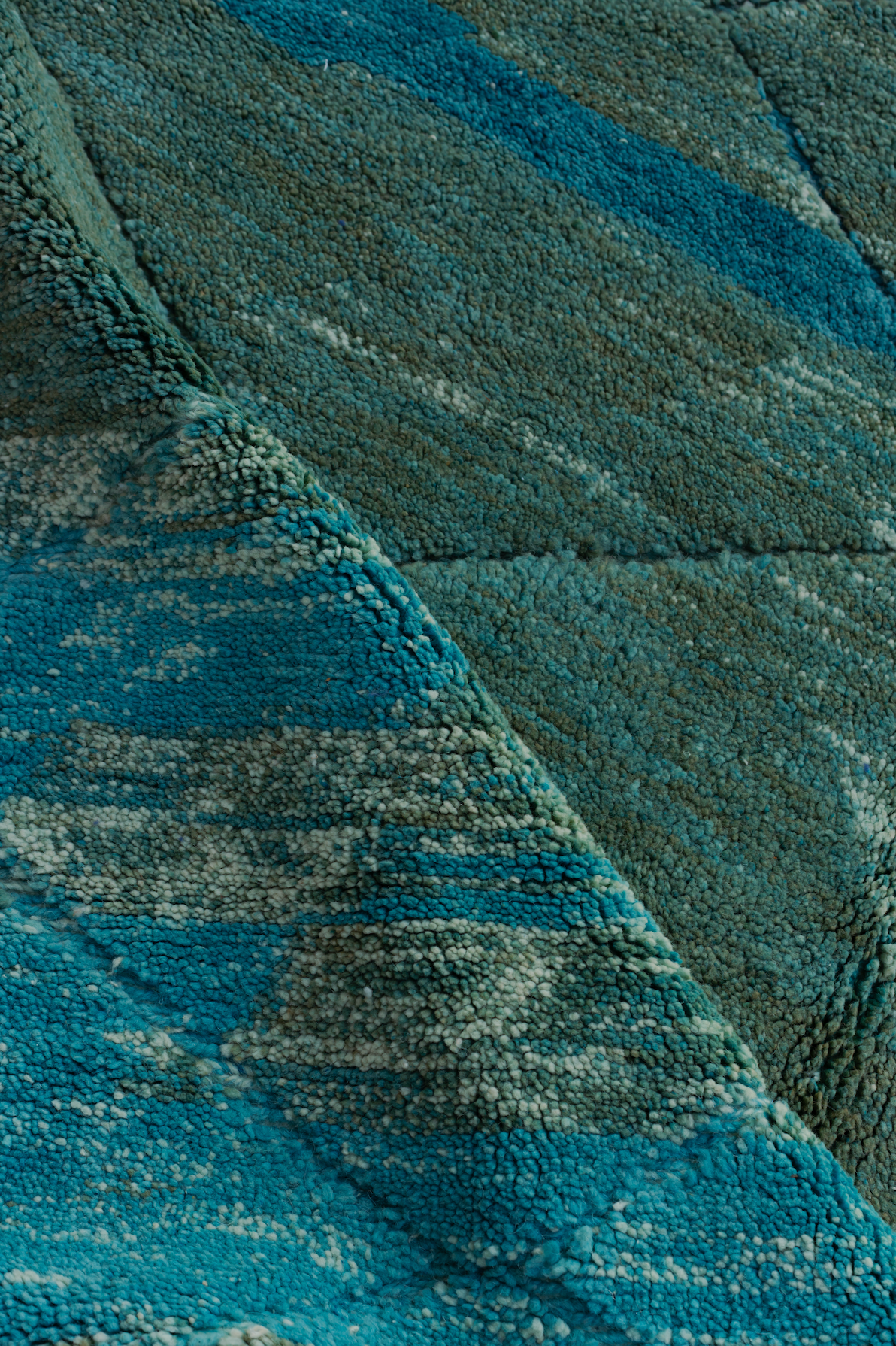 Azrou Handwoven Moroccan Wool Rug