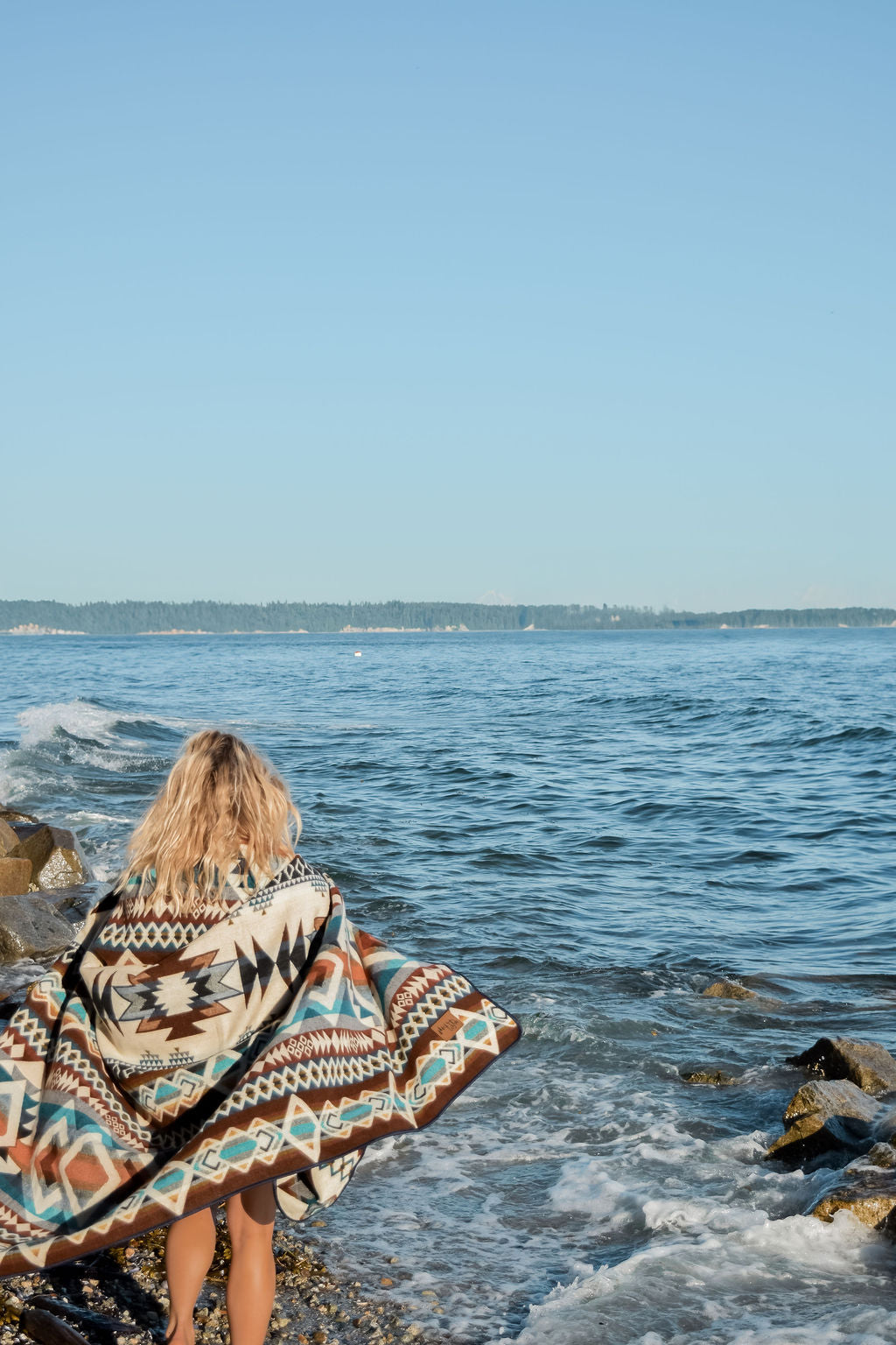 Laguna Aztec Reversible Blanket