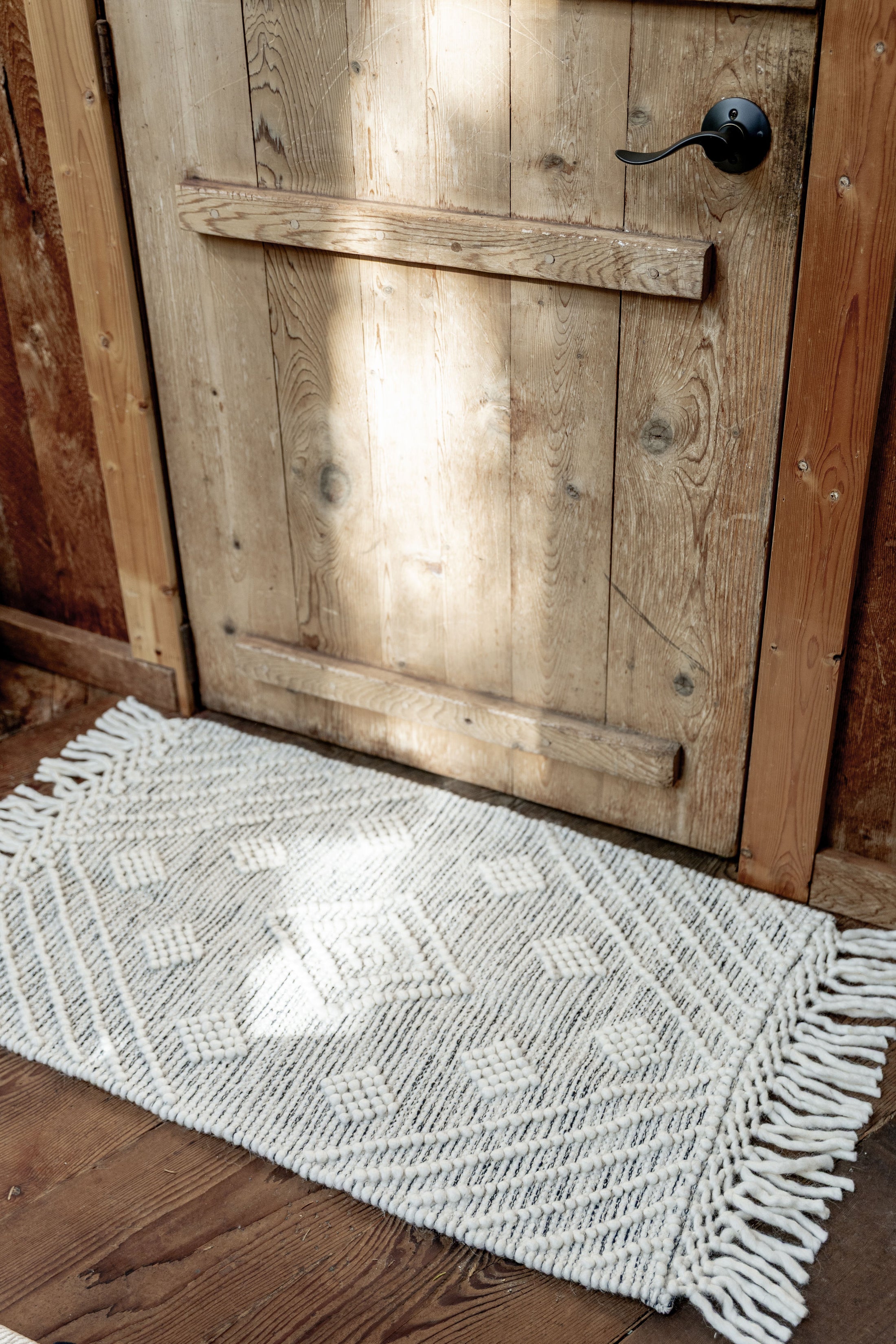 Jalor Handwoven Wool Rug