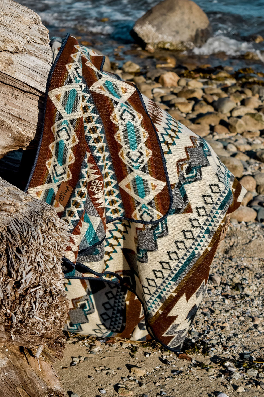 Laguna Aztec Reversible Blanket