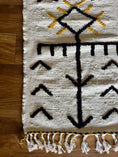 Load image into Gallery viewer, Guerir Cotton Moroccan Rug
