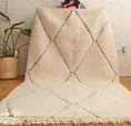 Load image into Gallery viewer, Beni Ourain Moroccan Wool Rug - Diamonds
