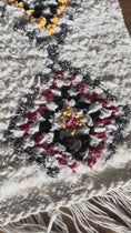Load and play video in Gallery viewer, Wadia Cotton Moroccan Rug 2x3
