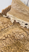 Load and play video in Gallery viewer, Amal Handwoven Moroccan Wool Rug 5x8
