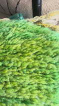 Load and play video in Gallery viewer, Soraya Handwoven Moroccan Wool Rug 5.5x8.5

