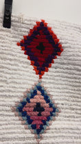 Load and play video in Gallery viewer, Ranya Cotton Moroccan Rug 5x7
