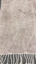 Load and play video in Gallery viewer, Salma Handwoven Moroccan Wool Rug 7x9
