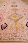 Load image into Gallery viewer, Diamond Machine Washable Runner
