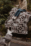Load image into Gallery viewer, Cochasqui Reversible Blanket
