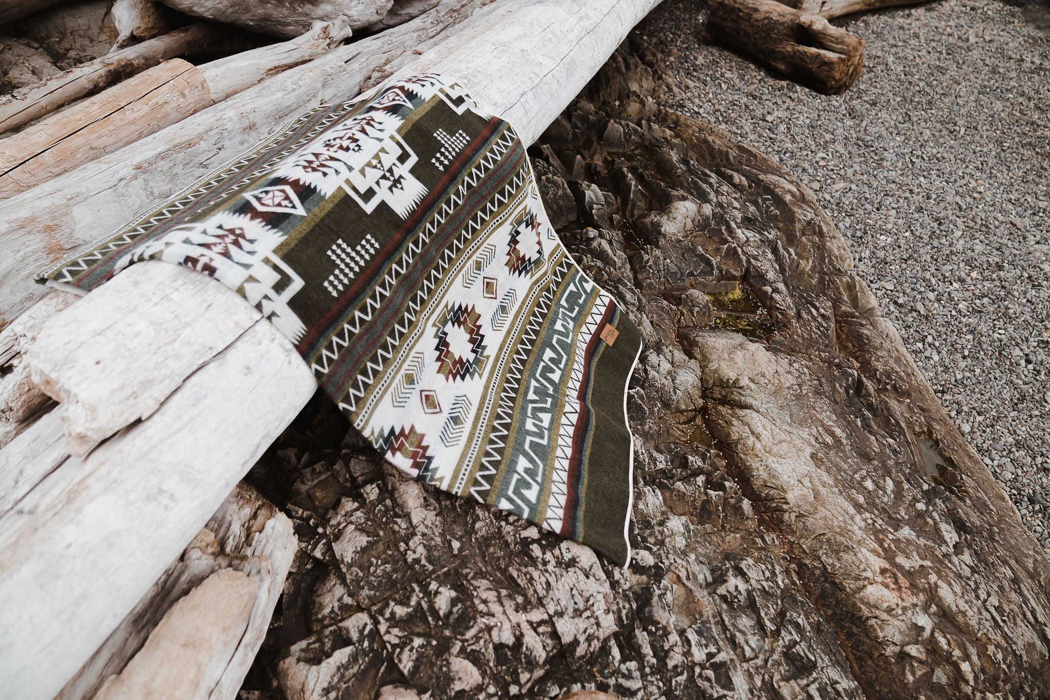 Milagro Aztec Reversible Blanket