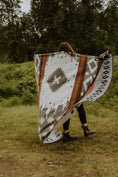 Load image into Gallery viewer, Cotacachi King Blanket/2 Cotacachi Pillow Covers Bundle
