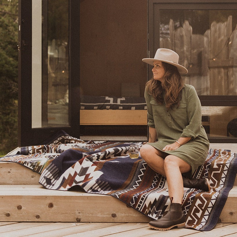 Portoviejo Aztec Reversible Blanket