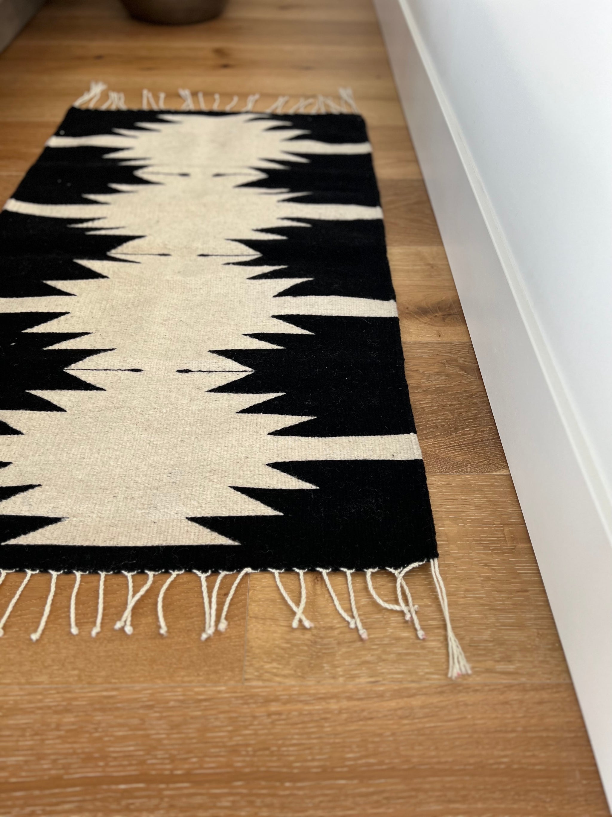 Matamoros Aztec Handwoven Wool Rug - Wylde Brigade