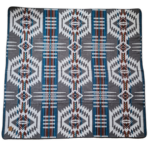 Cuenca Aztec Reversible Blanket  //  Grey/Teal/Red